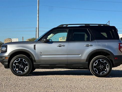 Used 2022 Ford Bronco Sport Outer Banks w/ Tech Package image 8