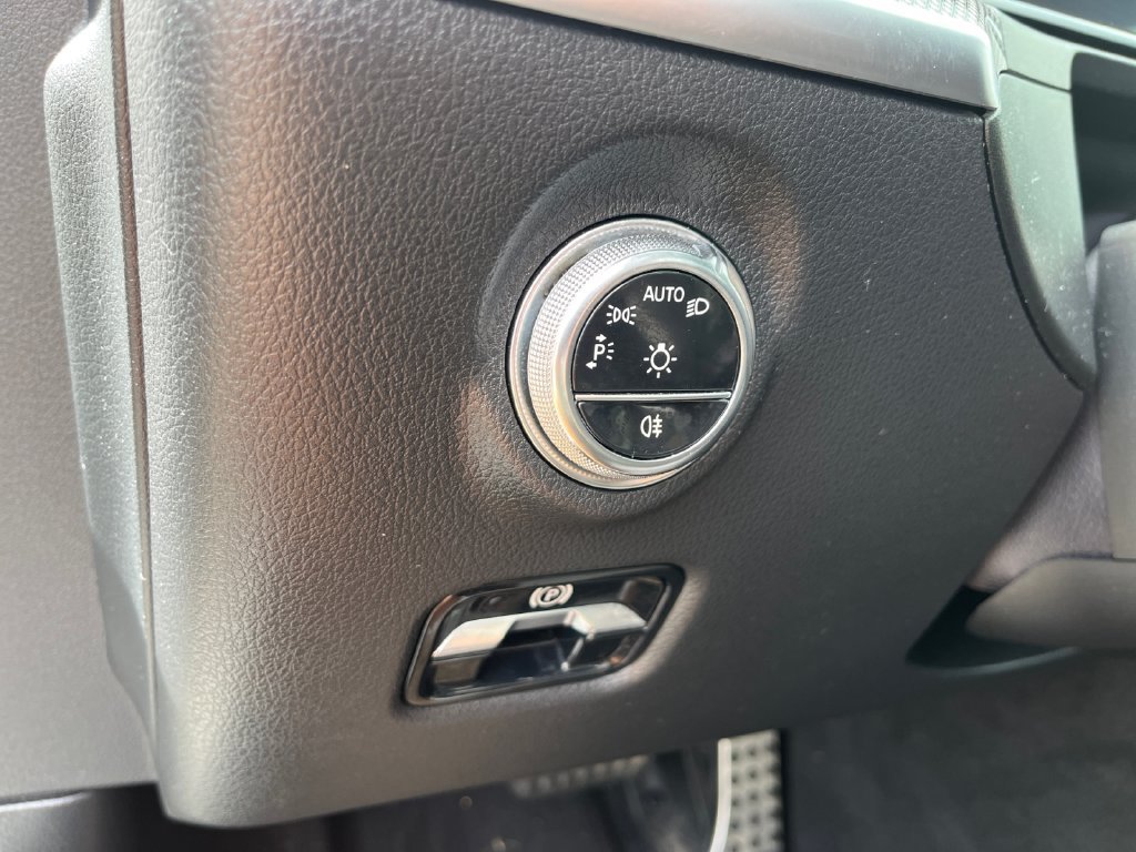 Certified 2024 Mercedes-Benz C 300 4MATIC Sedan image 22
