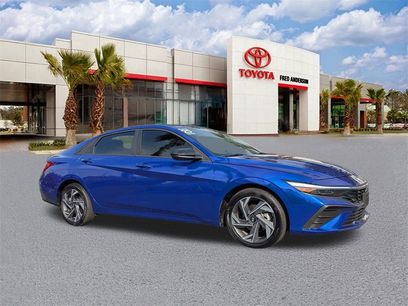 Used 2025 Hyundai Elantra Sport