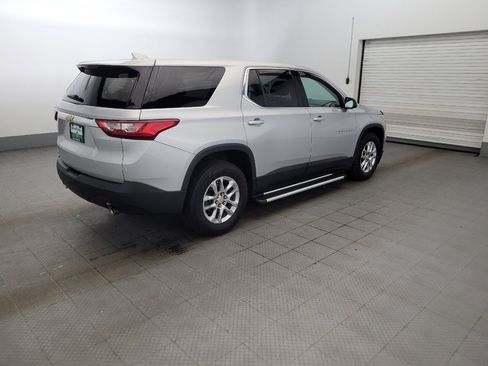 Used 2018 Chevrolet Traverse LS FWD image 10