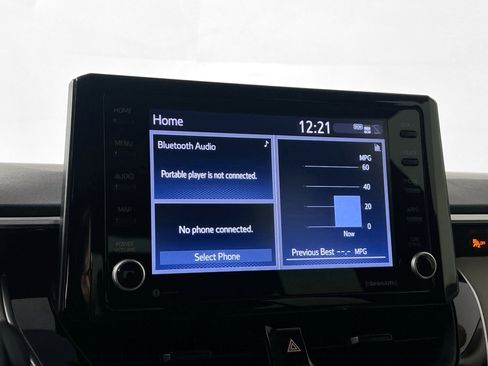 Used 2022 Toyota Corolla LE image 27