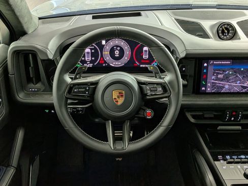 Certified 2025 Porsche Cayenne Turbo GT AWD/4WD image 14