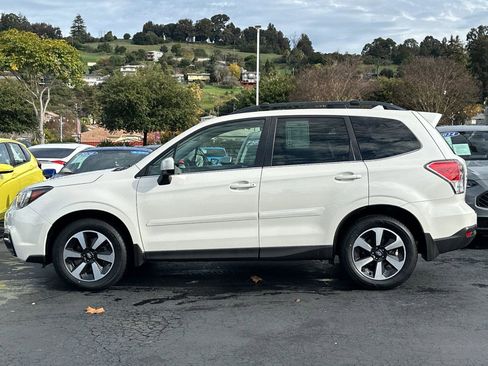 Used 2018 Subaru Forester 2.5i Limited image 6