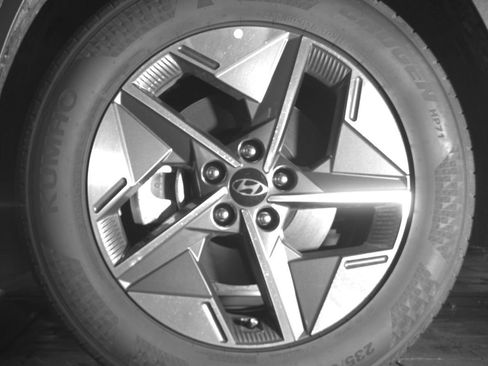 Used 2026 Hyundai Tucson SEL Plus FWD image 13