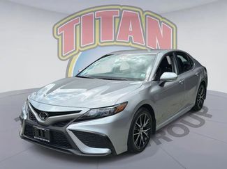 Certified 2024 Toyota Camry SE image 1