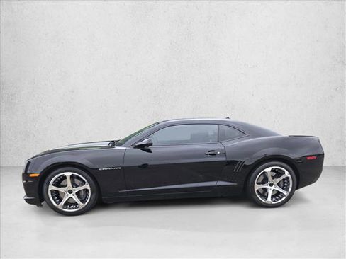 Used 2013 Chevrolet Camaro SS w/ RS Package RWD image 9