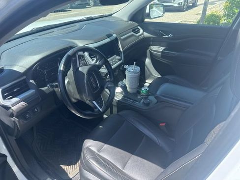 Used 2019 GMC Acadia SLT FWD image 5