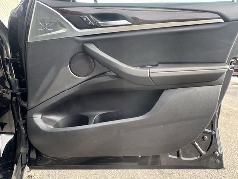 Used 2021 BMW X3 xDrive30e w/ Convenience Package image 25