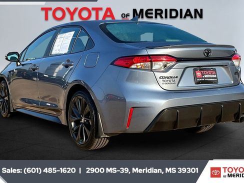 Used 2024 Toyota Corolla SE image 2