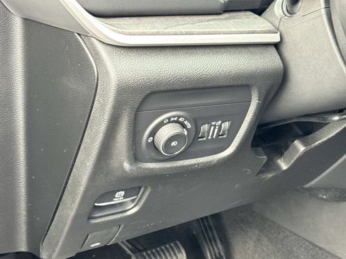 Used 2021 Jeep Grand Cherokee L Limited image 13