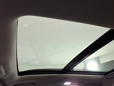 Used 2022 Subaru Ascent Touring image 13