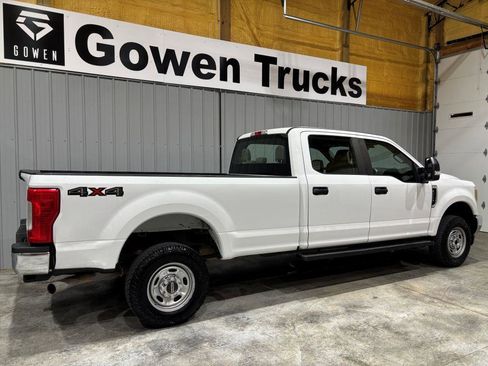 Used 2019 Ford F250 XL w/ Power Equipment Group AWD/4WD image 6