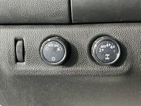 Used 2020 Chevrolet Colorado LT w/ Safety Package AWD/4WD image 21