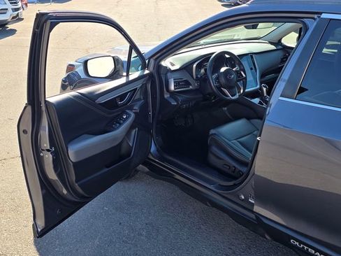 Used 2020 Subaru Outback Onyx Edition XT image 36