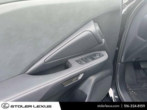 Certified 2026 Lexus TX 350 AWD w/ Technology Package image 18