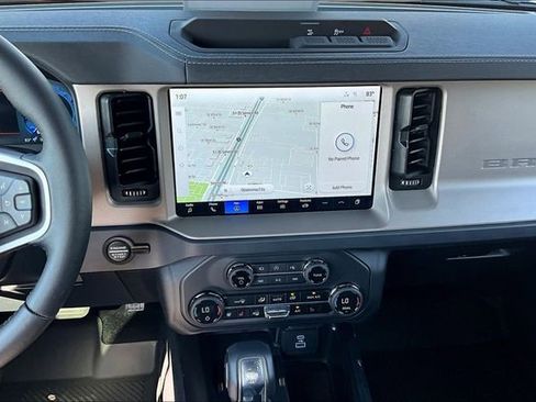 New 2025 Ford Bronco Outer Banks AWD/4WD image 7