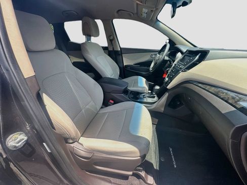 Used 2018 Hyundai Santa Fe Sport FWD image 27