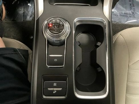 Used 2018 Ford Fusion S FWD image 37