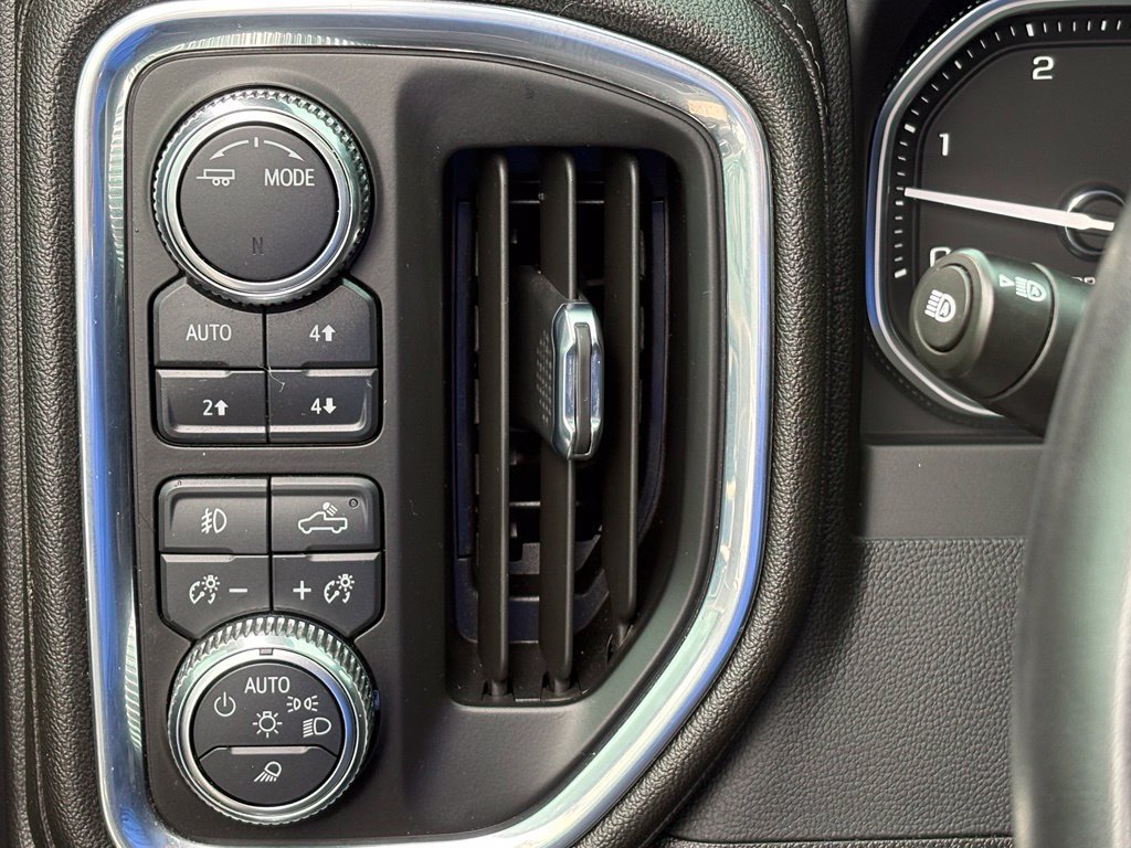 Used 2023 GMC Sierra 2500 Denali AWD/4WD image 35