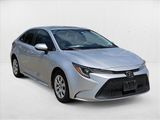 Used 2022 Toyota Corolla LE image 3