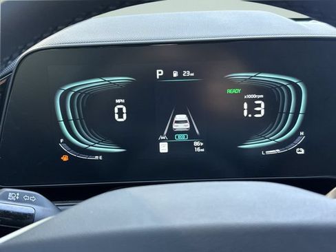 New 2026 Kia Niro EX FWD image 20