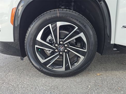 New 2026 Buick Enclave Sport Touring w/ Power Package image 33