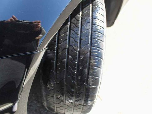 Used 2016 Mercedes-Benz C 300 4MATIC Sedan image 30