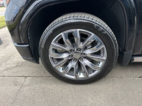 Used 2023 GMC Sierra 1500 Denali image 7