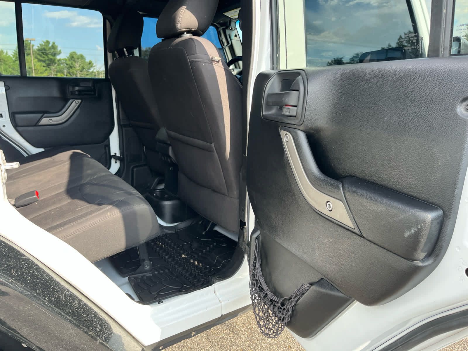Used 2016 Jeep Wrangler Unlimited Sport w/ Quick Order Package 23S AWD/4WD image 27