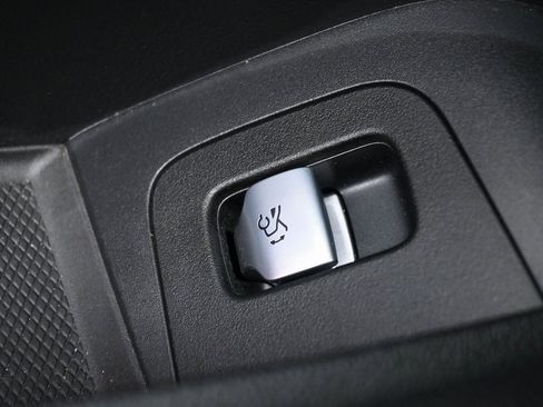 Used 2023 Mercedes-Benz EQE 350+ Sedan w/ Exclusive Trim Package image 24