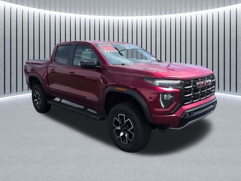 Used 2023 GMC Canyon AT4X AWD/4WD image 2