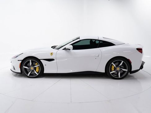 Used 2022 Ferrari Portofino M image 10