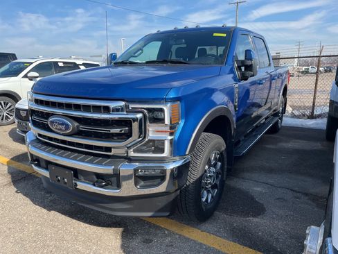 Used 2022 Ford F350 Lariat w/ Lariat Ultimate Package image 2