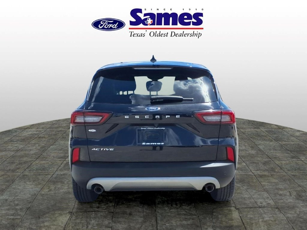 Used 2024 Ford Escape Active w/ Tech Pack #1 FWD image 4