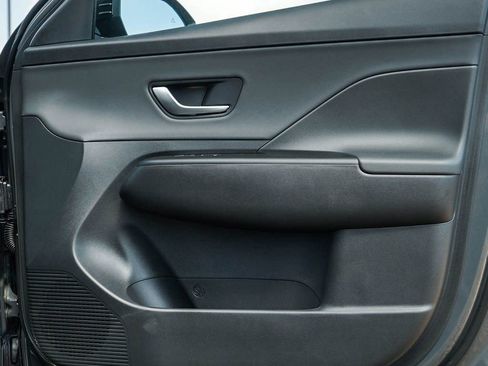 Certified 2026 Hyundai Kona SEL Premium image 8