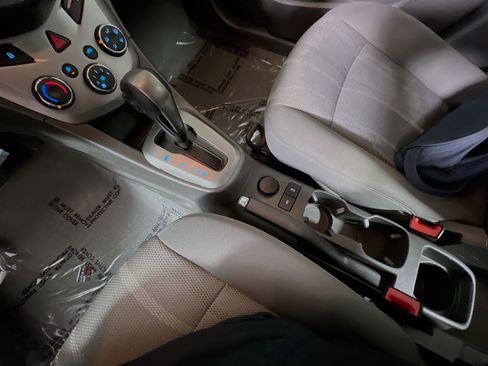 Used 2016 Chevrolet Sonic LT image 25