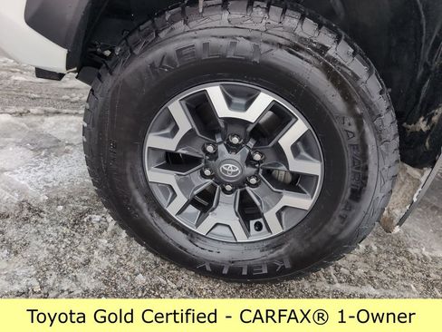 Used 2023 Toyota Tacoma TRD Off-Road w/ Black Out Package (TMS) image 28