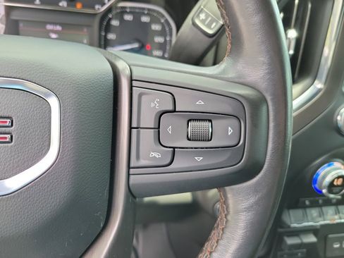 Used 2021 GMC Sierra 1500 AT4 w/ Off-Road Performance Package AWD/4WD image 25