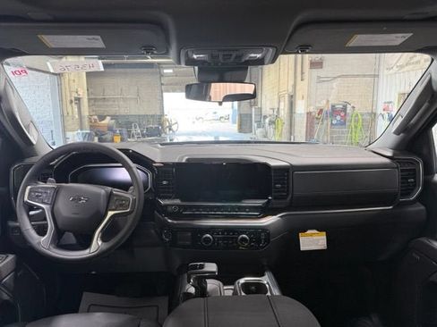 New 2026 Chevrolet Silverado 1500 RST AWD/4WD image 4