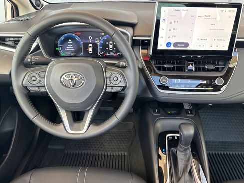 New 2026 Toyota Corolla XLE image 17