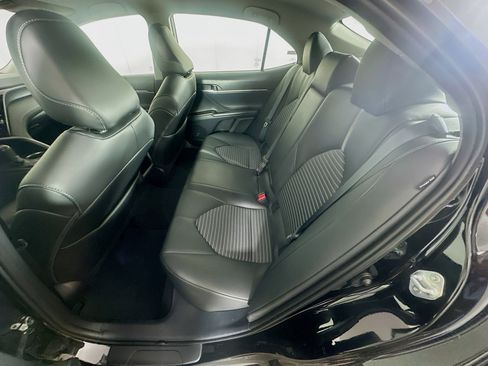 Used 2023 Toyota Camry SE image 26