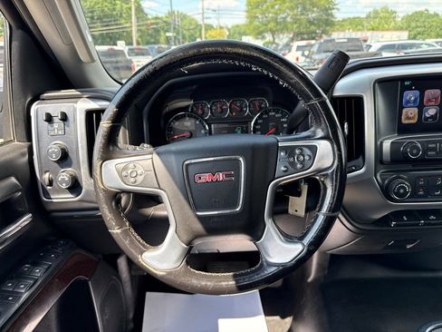 Used 2018 GMC Sierra 2500 SLE w/ Snow Plow Prep Package AWD/4WD image 26
