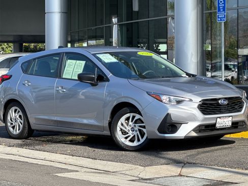 Certified 2024 Subaru Impreza 2.0i AWD/4WD image 2