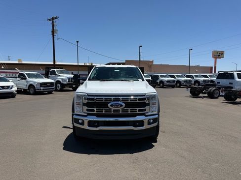 New 2026 Ford F550 4x4 Crew Cab image 6