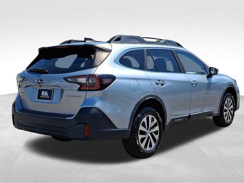 Used 2021 Subaru Outback Premium AWD/4WD image 7