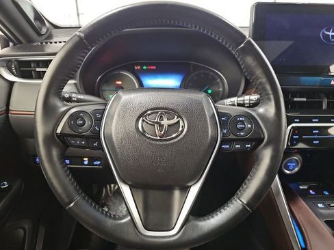 Used 2021 Toyota Venza Limited image 20
