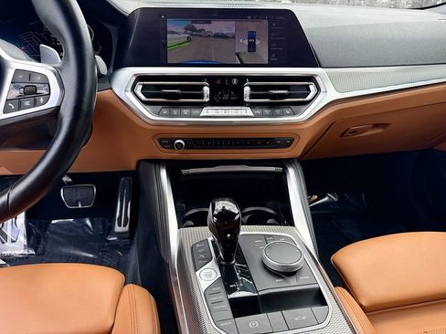 Used 2023 BMW 430i Convertible w/ M Sport Package image 17