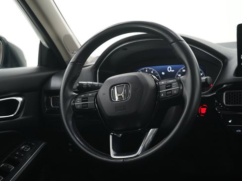 Used 2023 Honda Civic Touring image 14