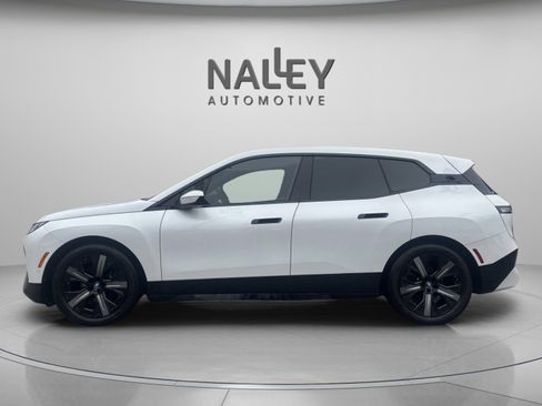 Used 2023 BMW iX xDrive50 w/ Premium Package image 3