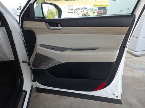 Used 2021 Hyundai Palisade Limited w/ Winter Package image 52